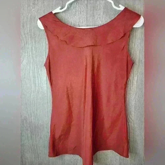 Banana Republic burnt orange tank top blouse with tie in front. Size XS - Picture 4 of 4